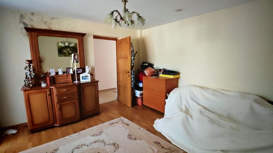 Apartament la casa + anexa gospodareasca, zona Blumana -Bartolomeu. - 13