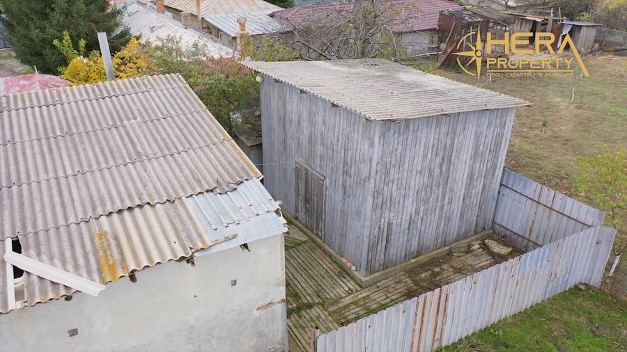 Gospodarie de vanzare in Tulucesti - 19