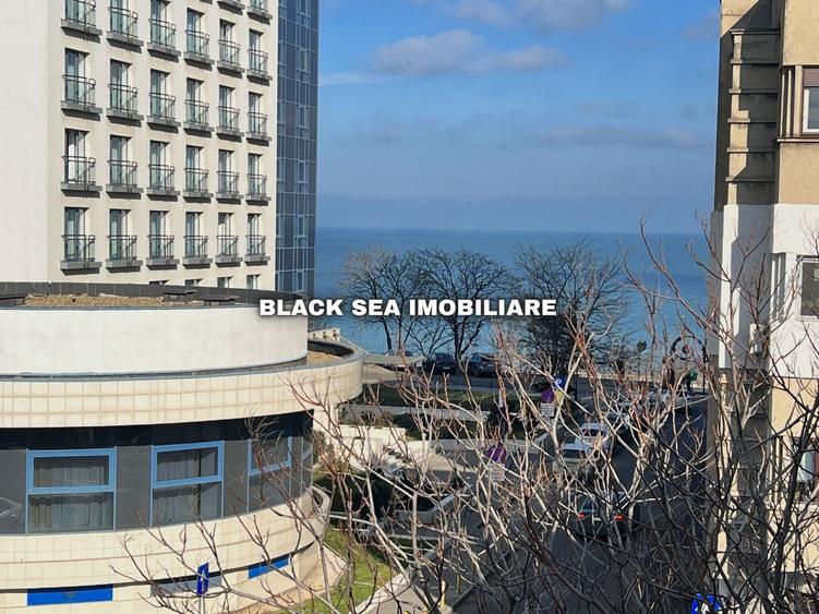 Vila 7 camere D+P+1+M - 2 Garaje - 50m de plaja - Zona centrala - 1