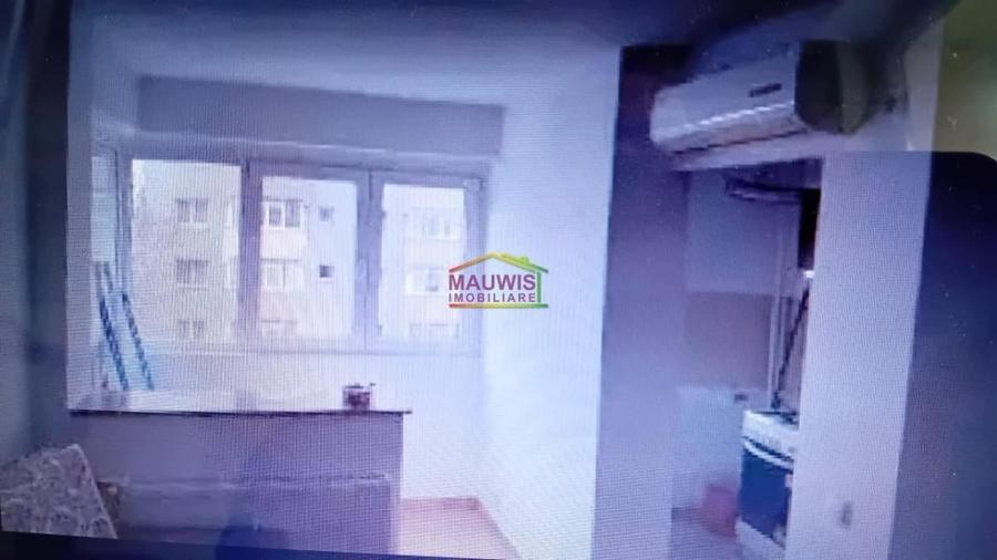 5 min metrou garsoniera Cf.1 etaj 4/10 pe mijloc bloc 1978 reabilitat - 1