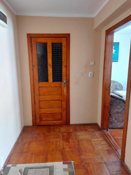 Apartament (43 mp. )2 camere decomandat (100m Gara Burdujeni) - 3