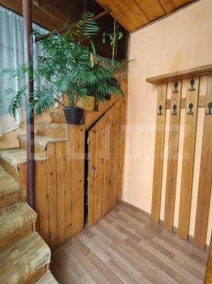 Casă zonă ultracentrală, curte comună, 50 mp, cu loc de parcare - 1