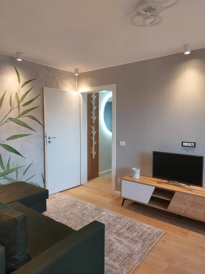 Apartament 2 camere Tătărași renovat 2024 · balcon integrat · centrală proprie · - 1