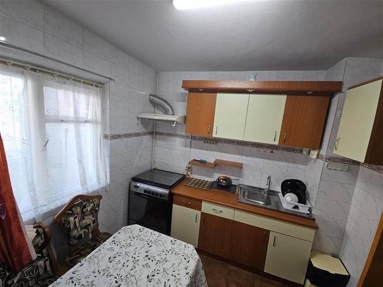 Apartament 2 camere - decomandat - Ctie 85 - Bloc Reabilitat termic - 8
