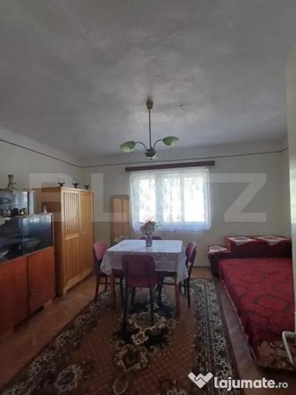 Casa de vanzare, cu 3 camere, 85 mp, 151 mp teren, zona cent - 17