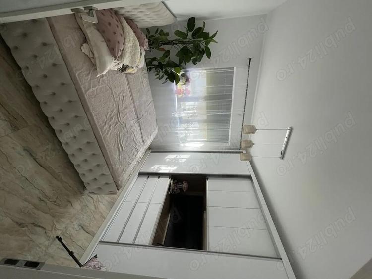 De vanzare Casa spa?ioasa ?i eleganta in zona Nadlac, jud. Arad - 4