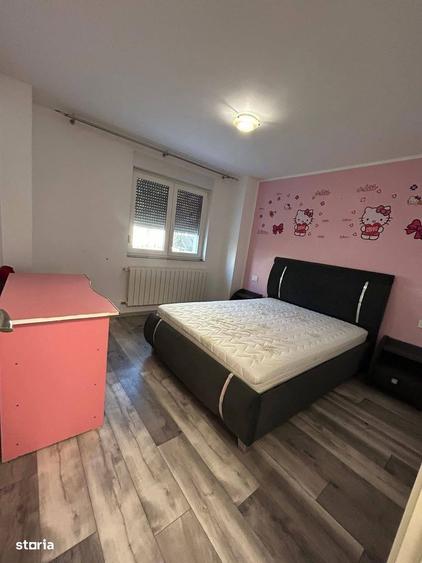 De inchiriat apartament cu 2 camere decomandat,zona ultracentrala 300e - 7