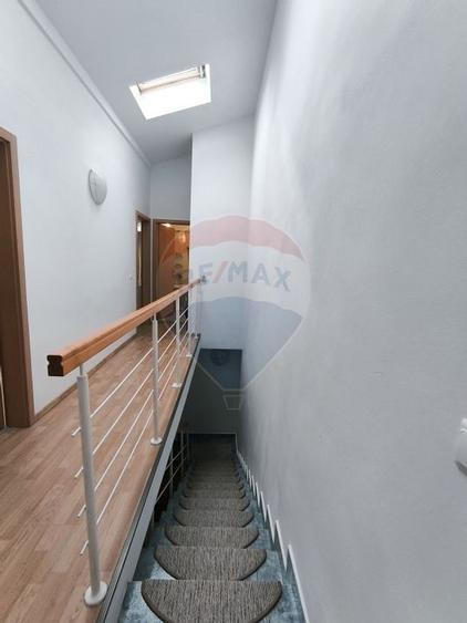 Casa de vanzare - 46