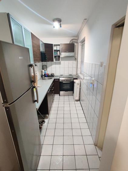 Apartament cu 2 camere decomandat în Exterior Vest