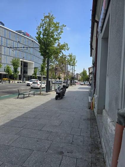 Spatiu de vanzare la strada  , 50 mp , 21 Decembrie - 2