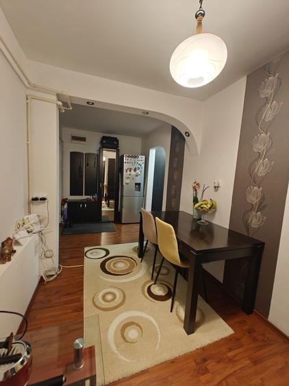 Apartament 2 Camere Shopping City Targu Jiu Etajul 1 - 2