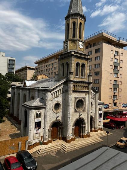 Garsonieră de lux, ultracentral, ultrafinisata în bloc solid, 2 lifturi - 6