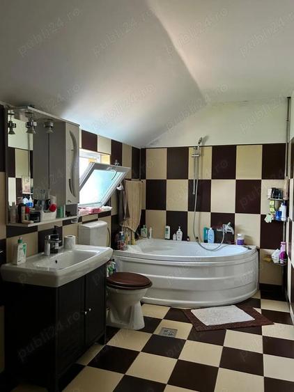 Casa de vanzare, direct proprietar, pe strada Straubing - Goranu - 9