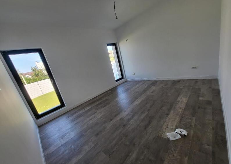 Singulara pe parter | placa de beton | 525mp teren | garaj - 12