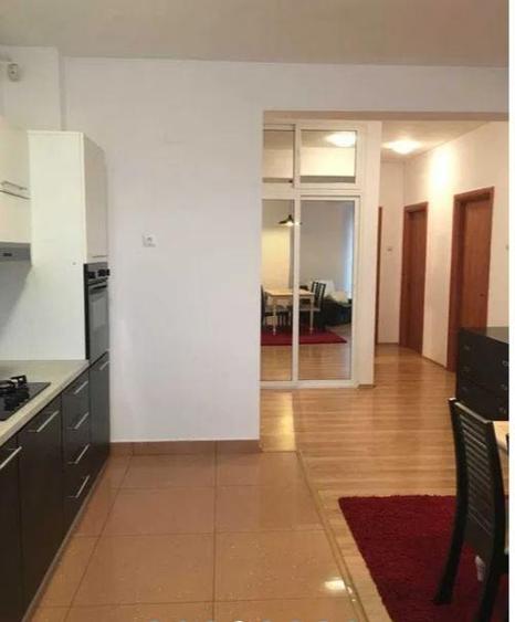 Vand apartam.3 camere in Andrei Muresanu, finisat modern, 2 bai, terasa, parcare - 4