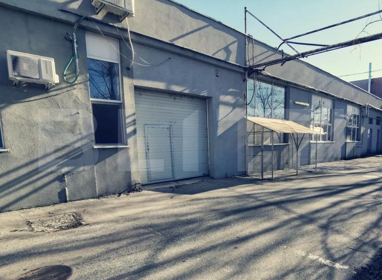 Cladire Comerciala 2200 mp si 3013 mp teren, stradala, zona Banie! - 3