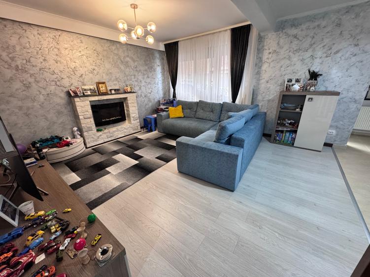 Casa pozitie buna mobilta-utilata in complex inchis P+1+Pod locuibil - 1