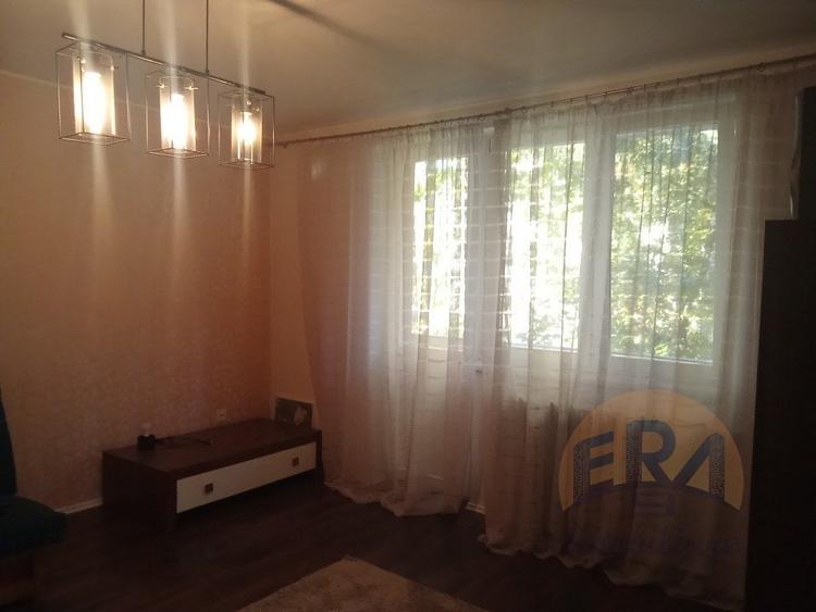 Apartament 4 camere,Bloc reabilitat ,Decebal, Str. Splaiul Crisanei - 6