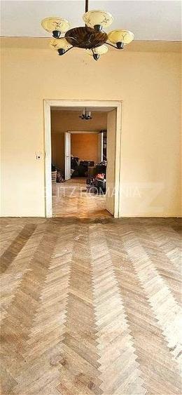 Apartament cu 4 camere semidecomandat în Iosefin Apartament cu 4 camere semidecomandat în Iosefin