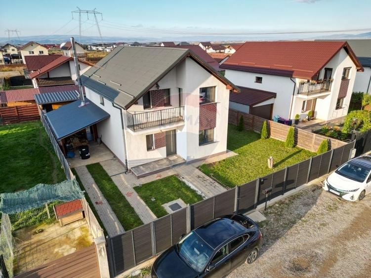 Comision 0%! | Proprietate cu terasa, semineu | 400 mp teren, Izvor! - 4