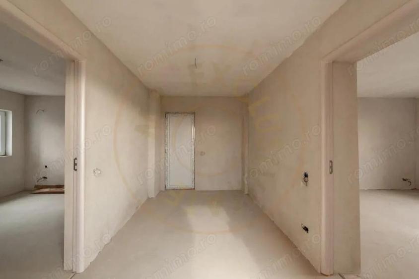 Casa la tara cu teren generos in zona Calinesti-Ciocanesti -Jud. Arges! - 12