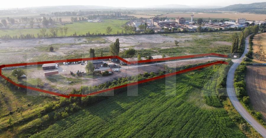 Teren 15851 mp , zona Bucov-Pleasa , Hala si spatiu birouri - 3