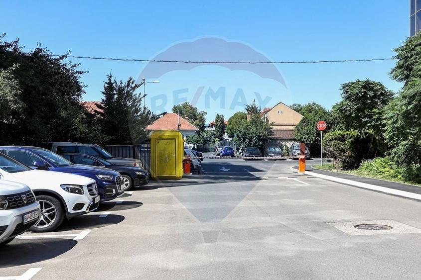 Spațiu de birouri  zona 13 Decembrie- Etaj 1 - 37