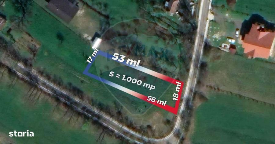 Teren intravilan cu priveliste de vanzare in Rus - 1