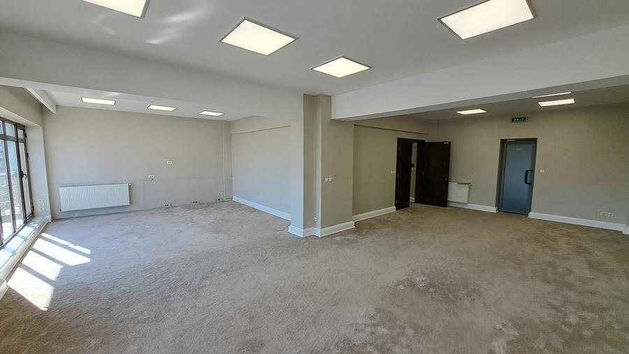 SPATIU BIROU- CLADIRE BIROURI PREMIUM - 30