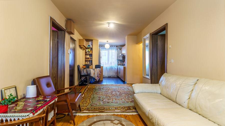 Apartament 4 camere , zona Complex Nora - 3