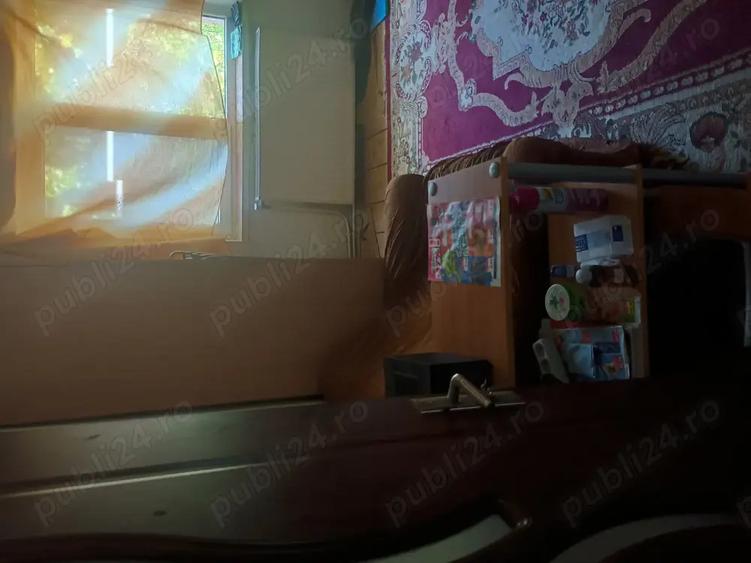 Vand apartament patru camere,decomandat zona Ramiro. - 6