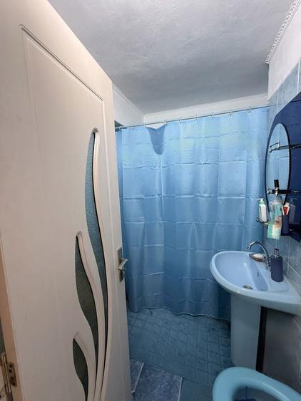 Apartament 3 camere de vanzare in Calafat - 2