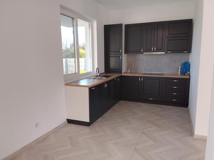 Casa/Vila individuala-200 m de blv./Com.Berceni - 11