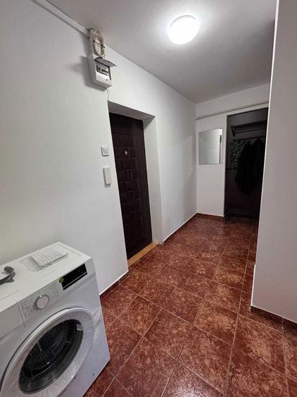 Proprietar ofer spre inchiriere apartament cu o camera - zona gara/pasaj ocrav bancila - 1