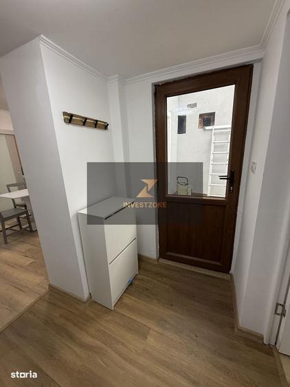 Casa in Oradea cartierul Velen?a curte 24 mp - 12