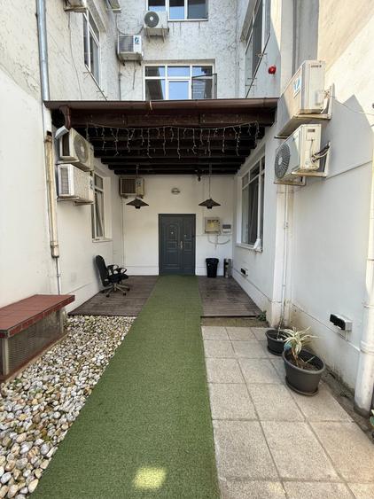 Cladire Birou / Clinica - Stirbei Voda - Cotroceni - Curte 70 mp - 2