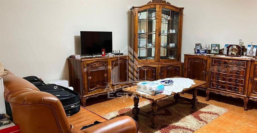 Cazare pentru muncitori, 16 camere 9 bai in Calea Sagului - 6