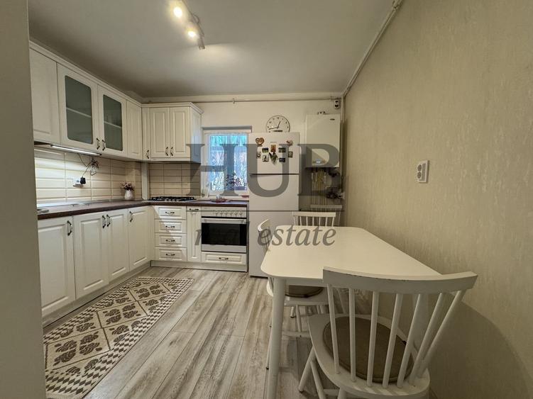 apartament cu 2 camere-decomandat -zona centrala-piata centrala Bacau - 3