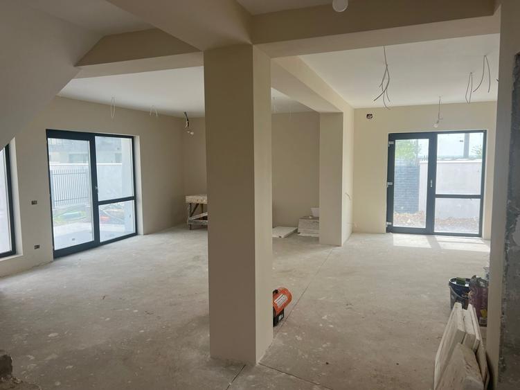 Vila in apropiere Mega Image Moara - 9