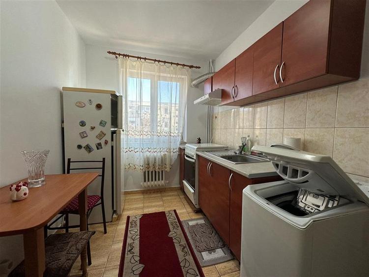Vanzare apartament cu 2 camere, Podu Ros - Bulevardul Socola - 6