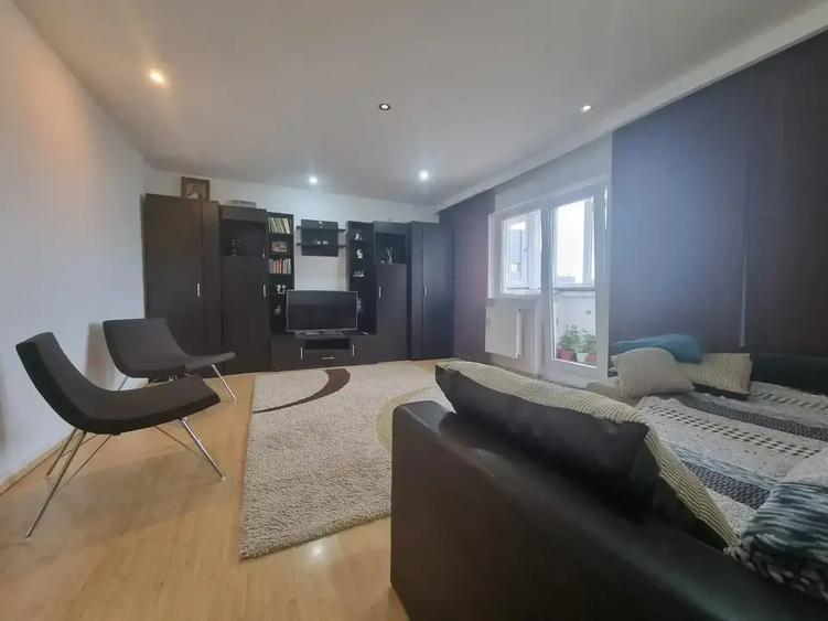 Apartament 3 camere, Decomandat, Bucătărie separată | Nerva Traian - 3