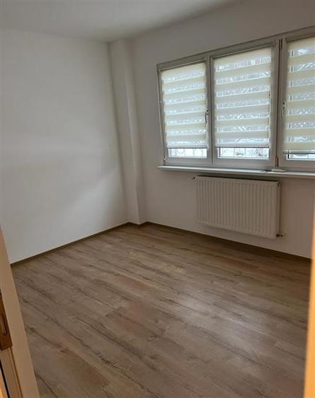 Investitie cu randament 7%, spatiu cu acces stradal, Garii Brasov - 1