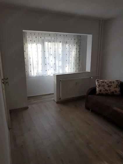 Zona Modern, langa Casa de Pensii - apartament o camera - 1