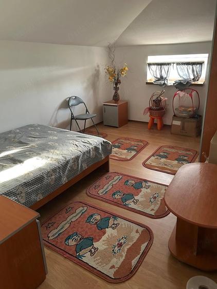 Casă cu 6 camere cu Teren 750 Mp în Agigea