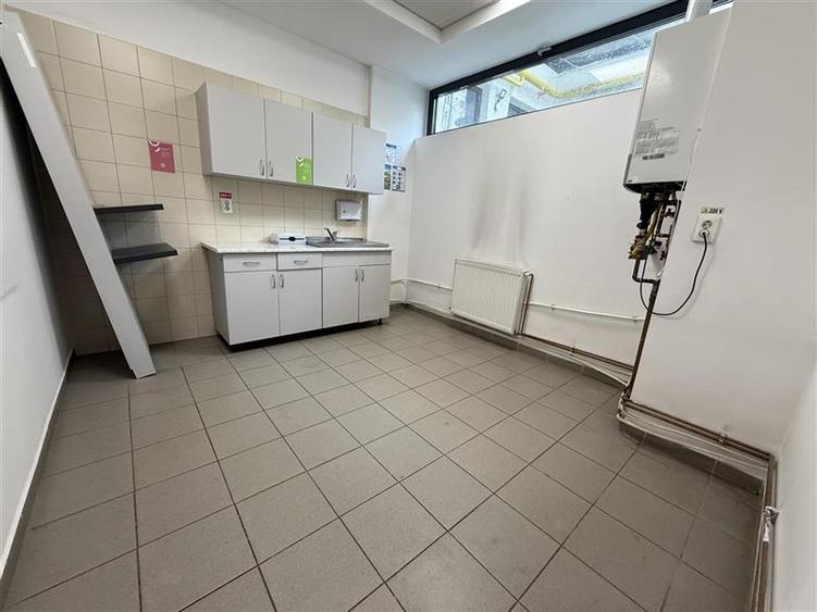 Ultracentral - bloc Luxor - 150mp utili - 12