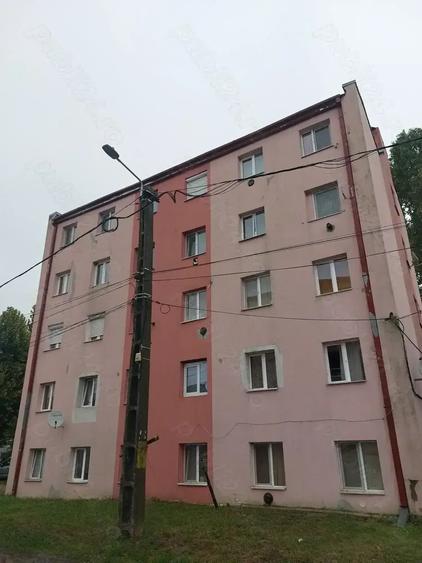 Garsoniera Lugoj pre? u?or negociabil - 1