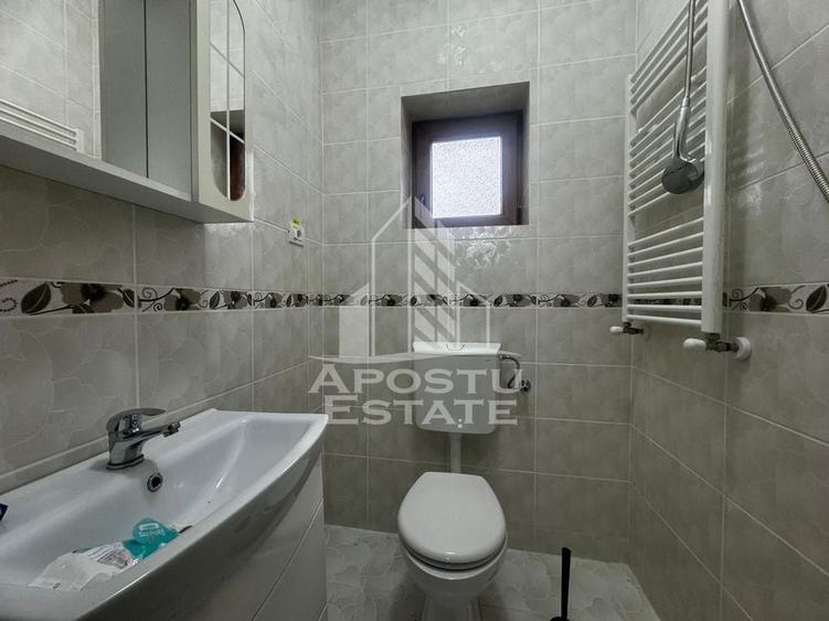 Casa individuala, 5 camere, 3 bai cu terasa si curte proprie de 400 mp - 10