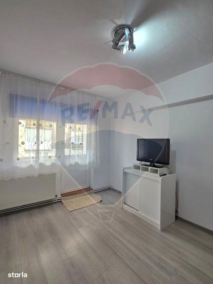 Apartament cu 2 camere confort 1 decomandat- Vitrometan - 10