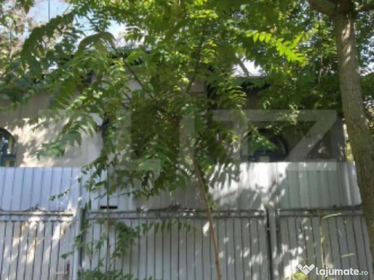 Casa 4 camere , teren 285 mp, zona semi-centrala - 7