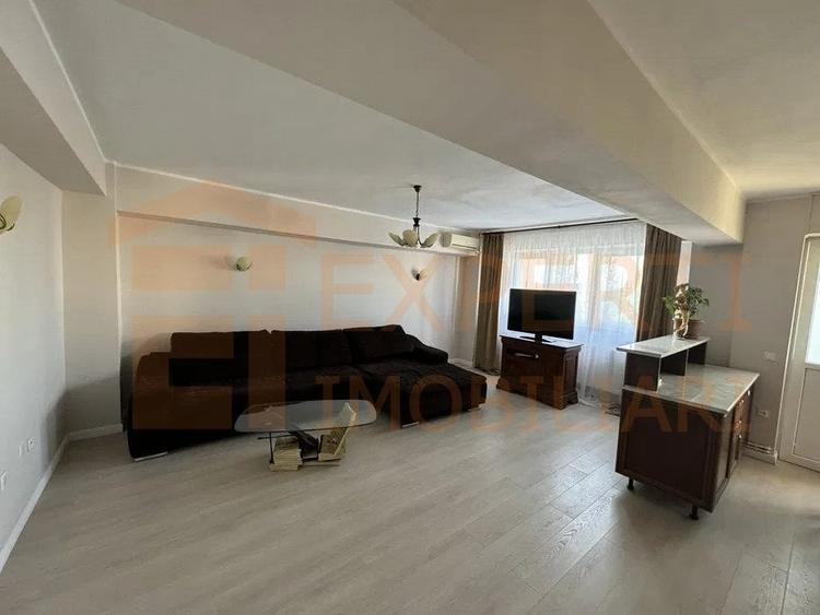 Apartament 2 camere, situat in zona Trocadero - 4